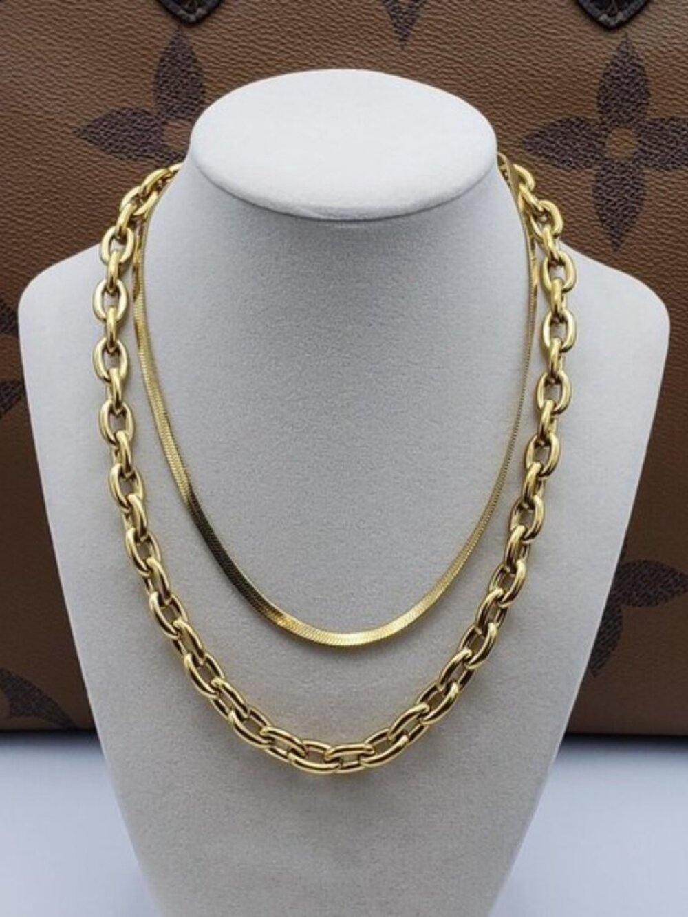 Authentic Louis Vuitton Padlock w/unbranded 18k GoldPlated stainless DoubleChain - Picture 6 of 15